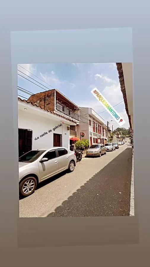 La Casita De Gabriel, San Antonio Villa Cali 0*,  Colombia